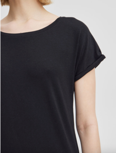 BY - Pamila tee - black