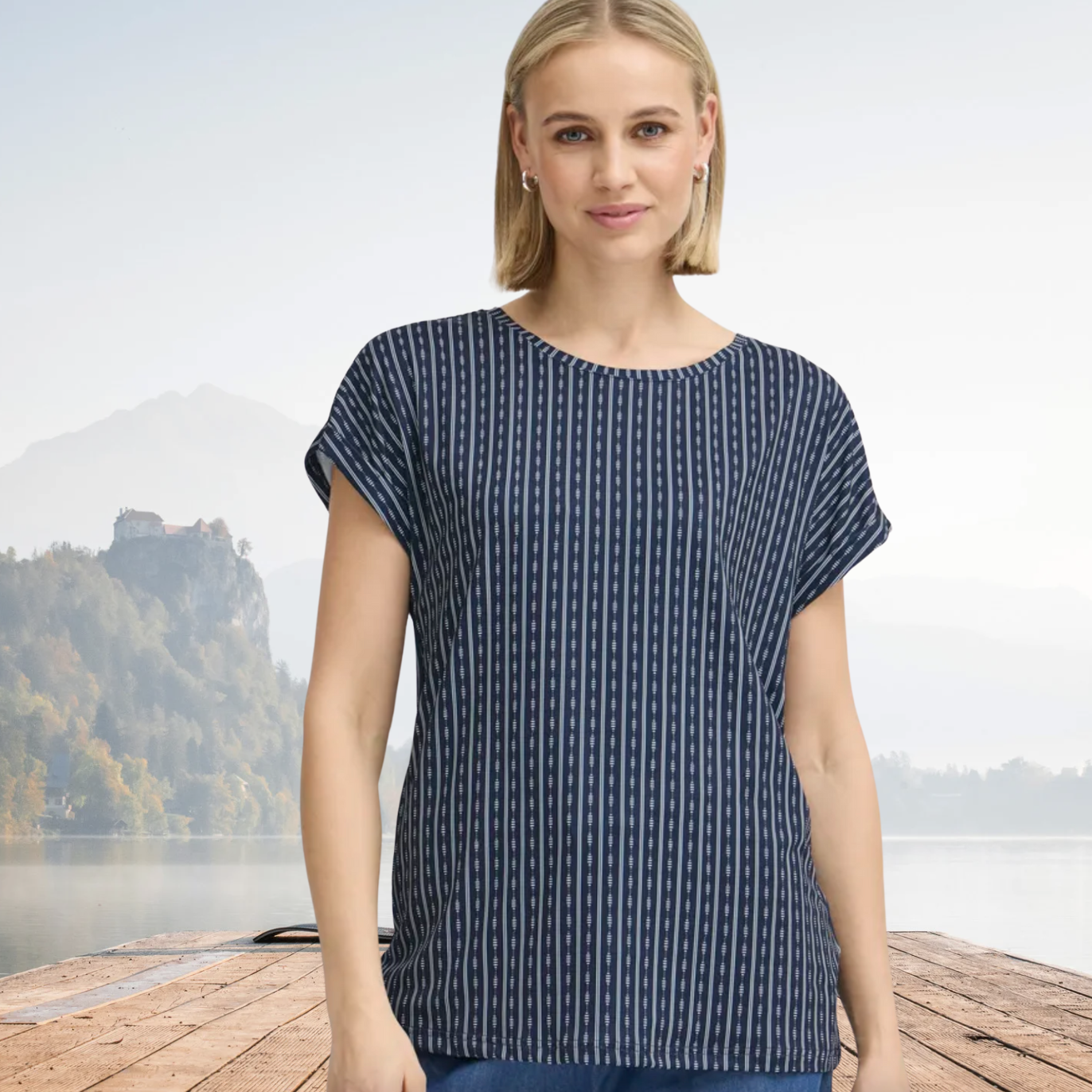 FR - Vera tee - navy stitch