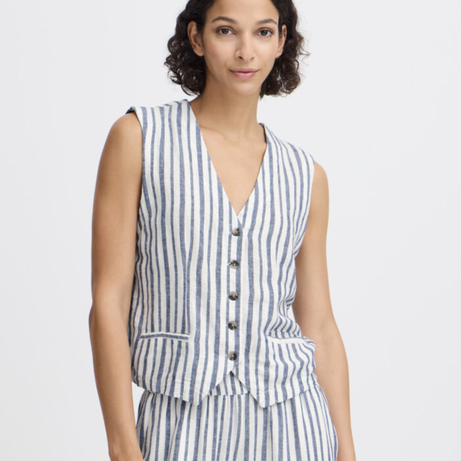 BY - Falakka waistcoat