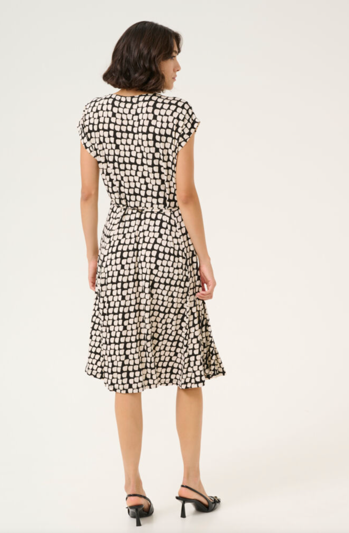 KA - Bella jersey dress - sand graphic