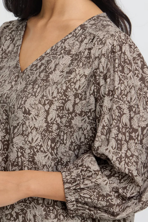 FR - Ariana v-neck blouse - floral paisley