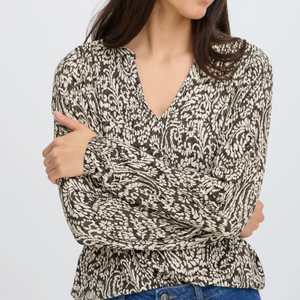 FR - Amy v-neck blouse