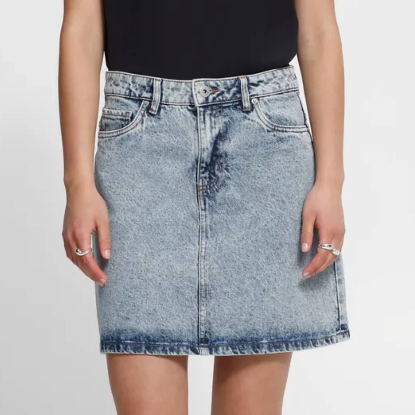 IH - Aveny denim skirt - acid wash